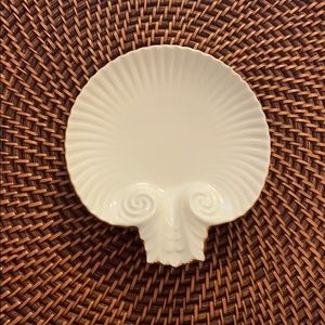 Vintage white Lenox shell catch all/dish